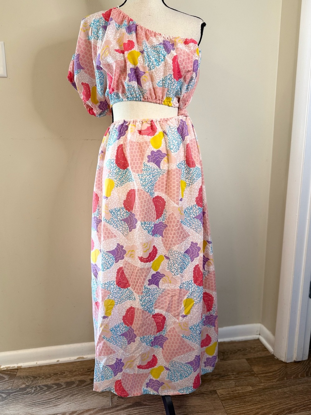 America & Beyond floral patchwork one shoulder crop top maxi dress SM